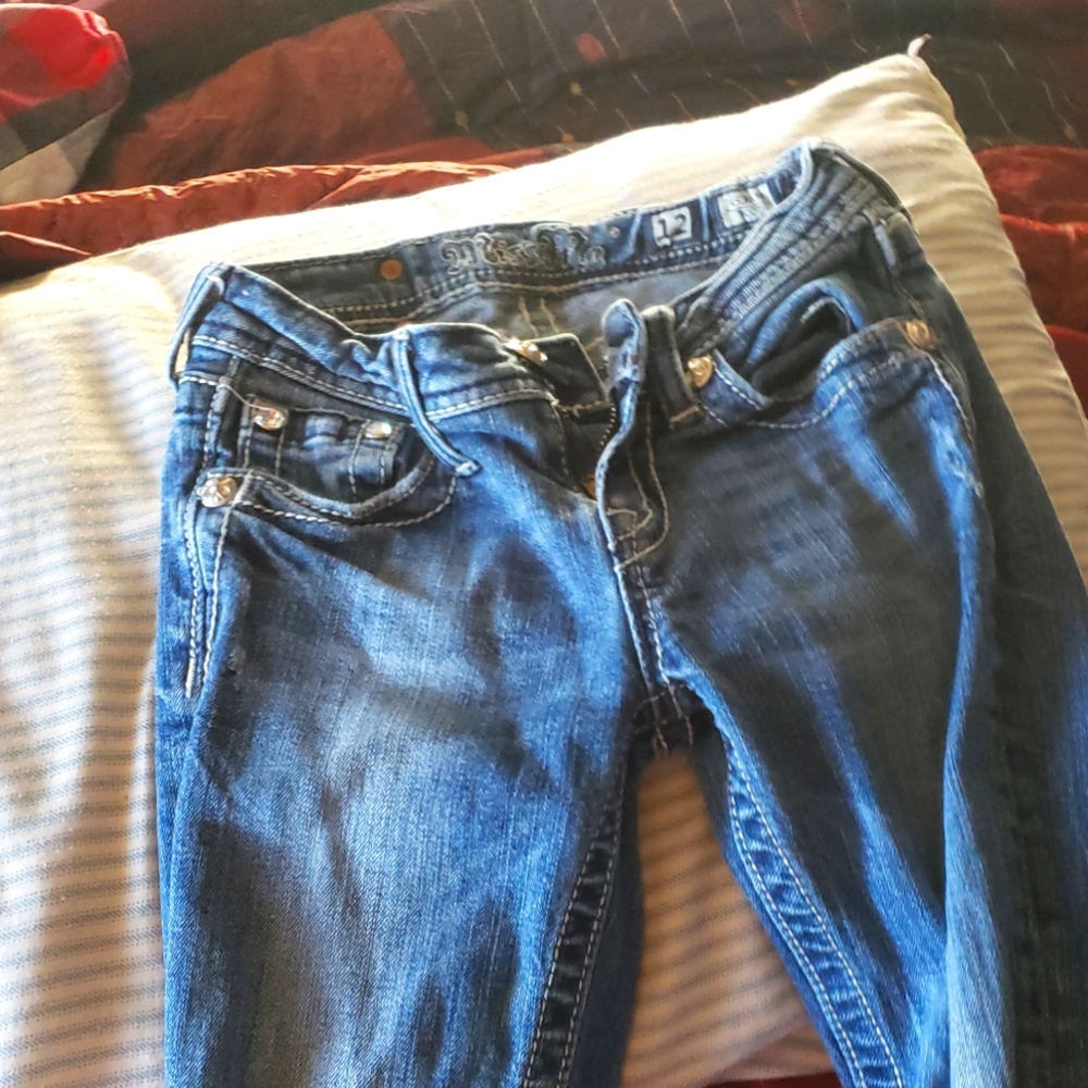 Jeans
